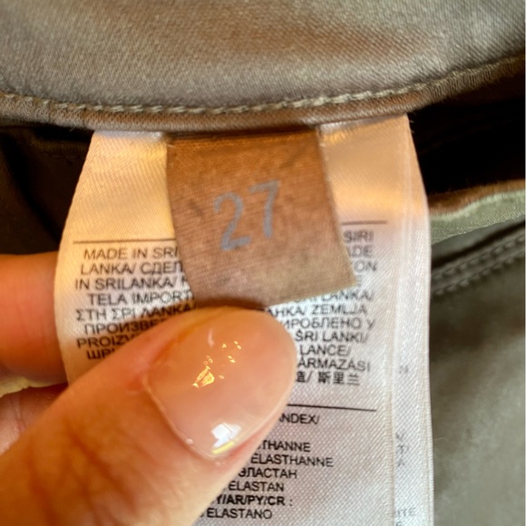 Banana Republic luxe sateen finish pant - Picture 3 of 8